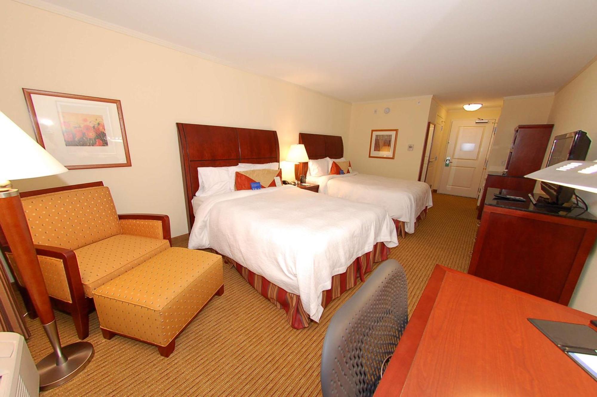 Hilton Garden Inn Боулинг Грин Экстерьер фото